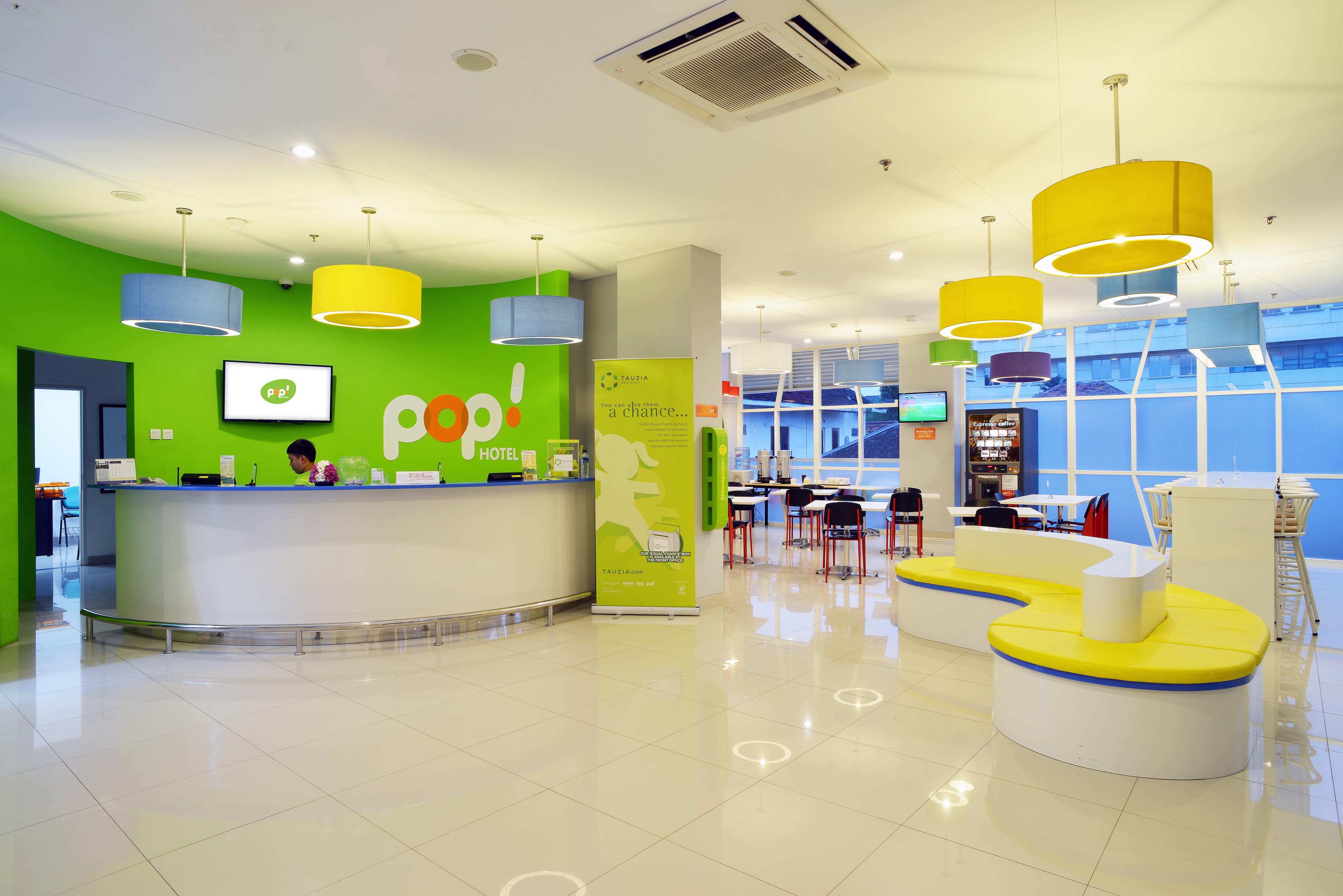 Pop! Hotel Kemang Jakarta Luaran gambar