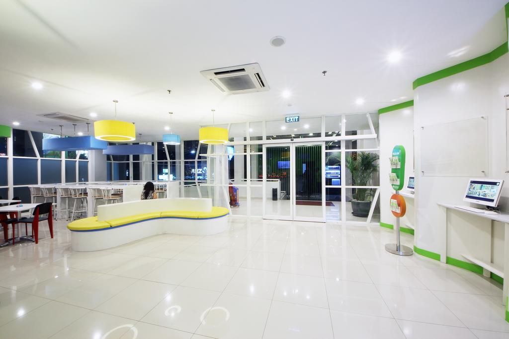 Pop! Hotel Kemang Jakarta Luaran gambar